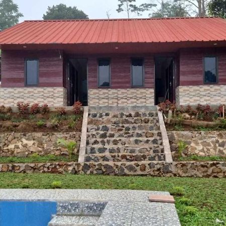 Express O 91843 Bbs Villa Ciater Bandung Zewnętrze zdjęcie